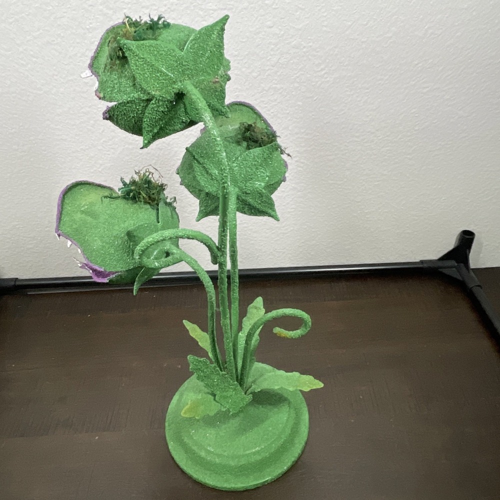 Venus FLY TRAP Metal Plant Statue 18" - Picture 6 of 6
